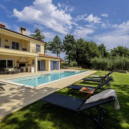 Villa Vera In - Haus Für 6 Personen