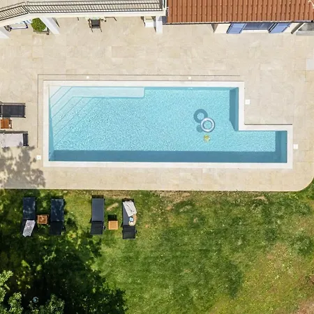 Vera In - Haus Fuer 8 Personen *