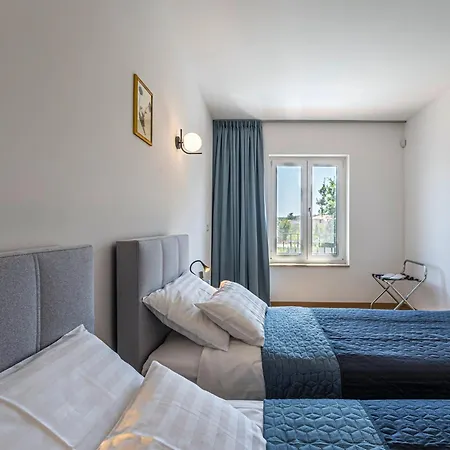 Vera In - Haus Fuer 8 Personen *